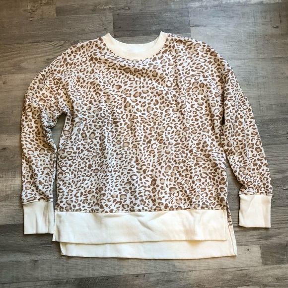 Time and Tru Sweatshirt - Picture 1 of 4